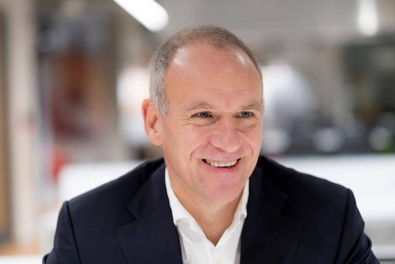 Dave Lewis head shot